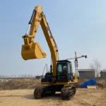 20 ton brugt cat 320d gravemaskine på larvebånd banner 3