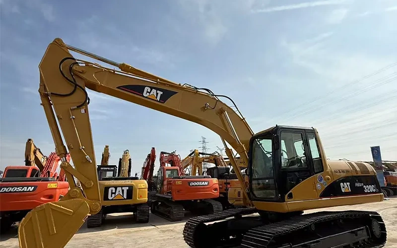 2023 Modell CAT 320CL Begagnad grävmaskin med original hydraulpump