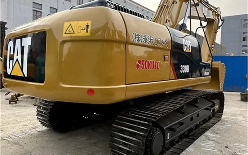 Pelle sur chenilles 30 tonnes CAT 330D d'occasion à prix abordable