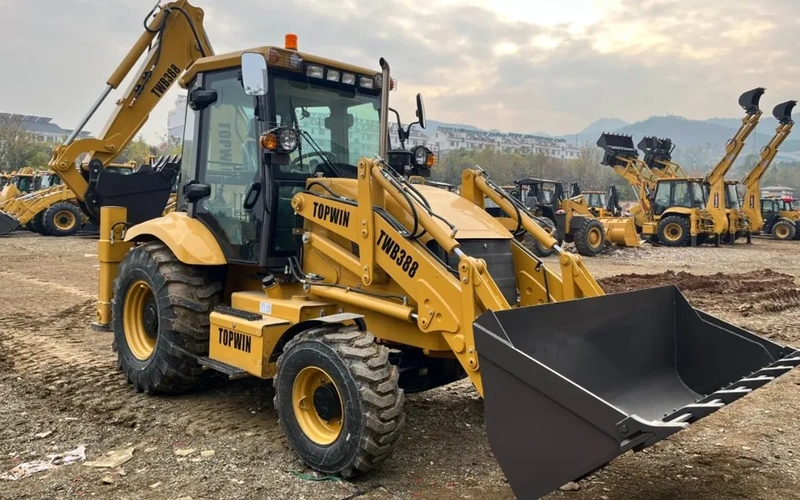 Kubota Cumminsエンジン搭載コンパクト4X4 JCB 3CXバックホーローダー