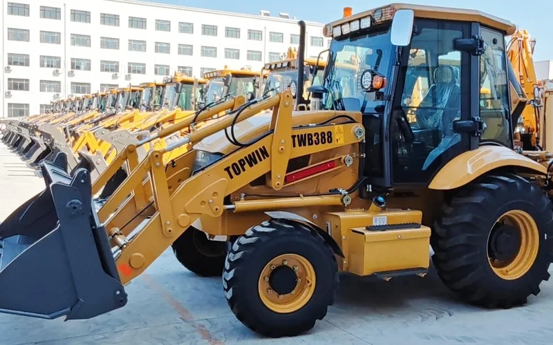 Kubota Cumminsエンジン搭載コンパクト4X4 JCB 3CXバックホーローダー