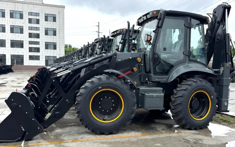 Kubota Cumminsエンジン搭載コンパクト4X4 JCB 3CXバックホーローダー