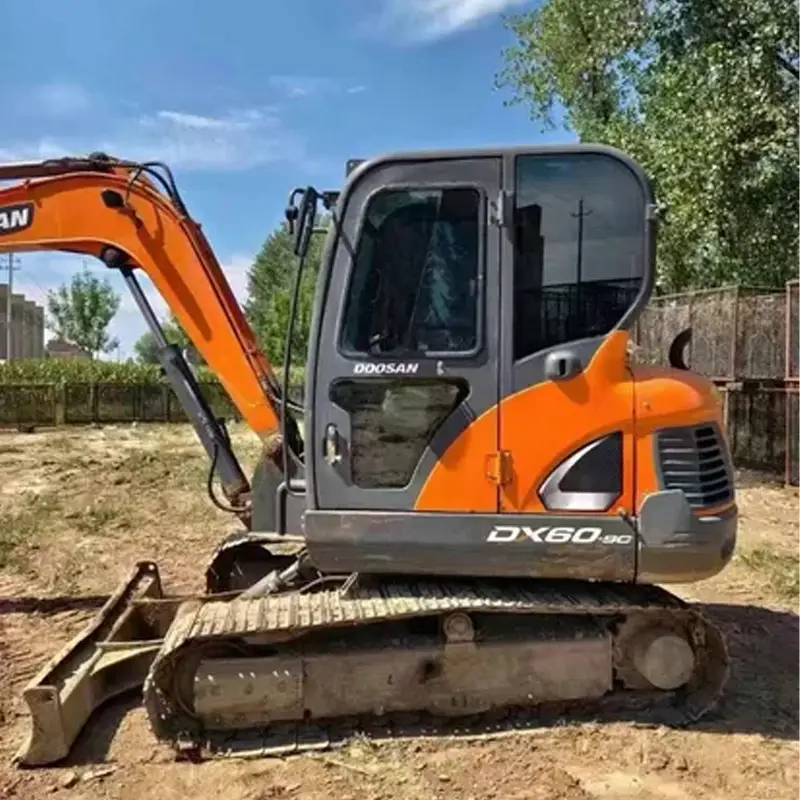 doosan dx60 9c compact hydraulic excavator banner 1 doosan dx60 9c compacte hydraulische graafmachine banner 1