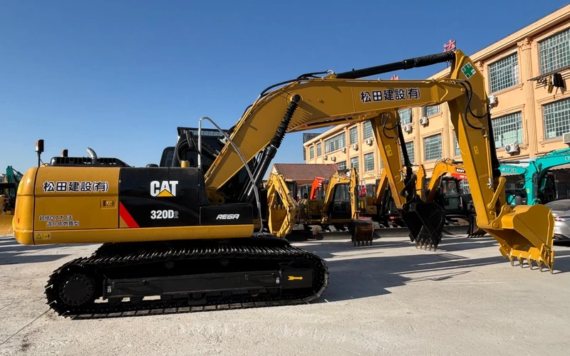 高性能中古Cat 320D 20トンクローラーショベル