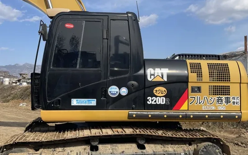 Leistungsstarker gebrauchter Caterpillar Cat320d2 Bagger