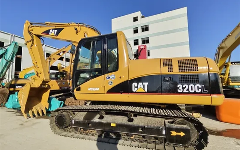 Japonsko Original Caterpillar CAT 320d2 Used Excavator
