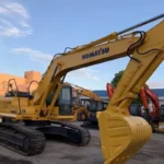 escavatore cingolato idraulico komatsu pc220 8 banner 6