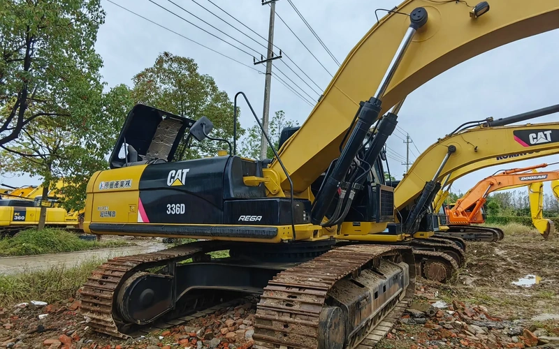 オリジナル日本キャタピラー Cat320D 油圧クローラー掘削機