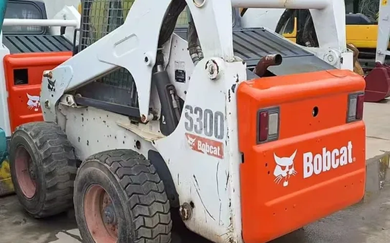 Подержанный колесный погрузчик Bobcat S130 S160 S185 S300 с бортовым поворотом