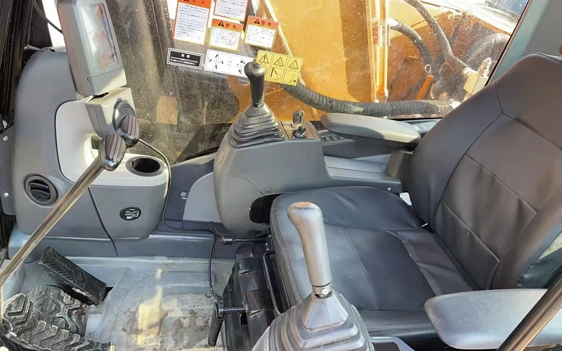 Escavadora de lagartas hidráulica Caterpillar 320D 325 336D usada