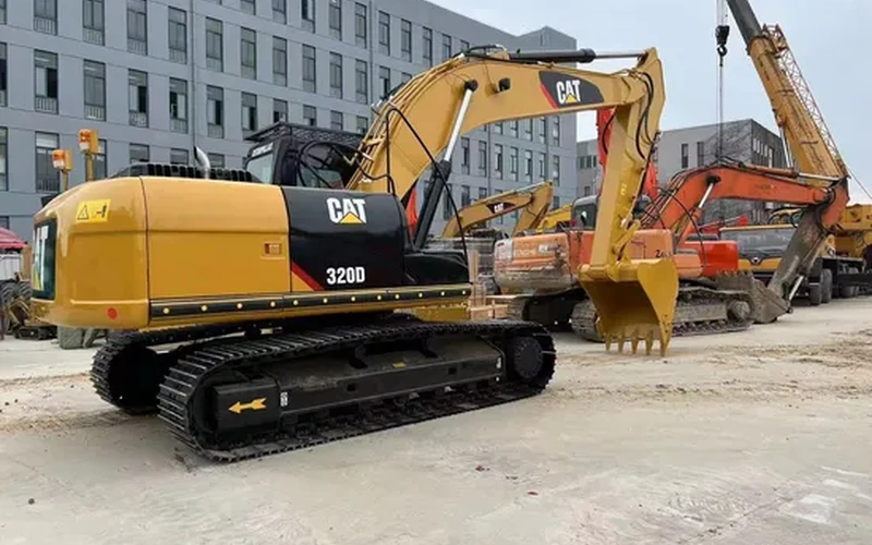 Used Caterpillar 320D Crawler Excavator
