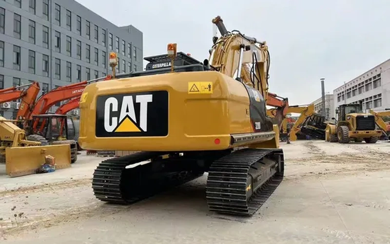 Used Caterpillar 320D Crawler Excavator