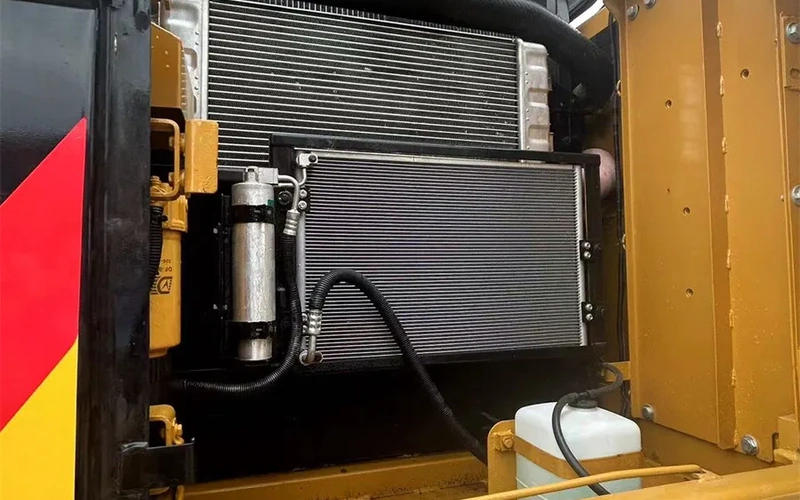 Used Caterpillar CAT 320DL 20T Crawler Excavator