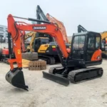 used doosan dx60 6 ton excavator banner 3