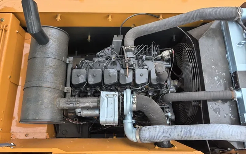 中古油圧クローラーショベル