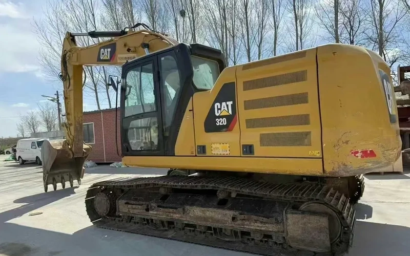 حفارة زاحفة هيدروليكية مجنزرة مستعملة 20T